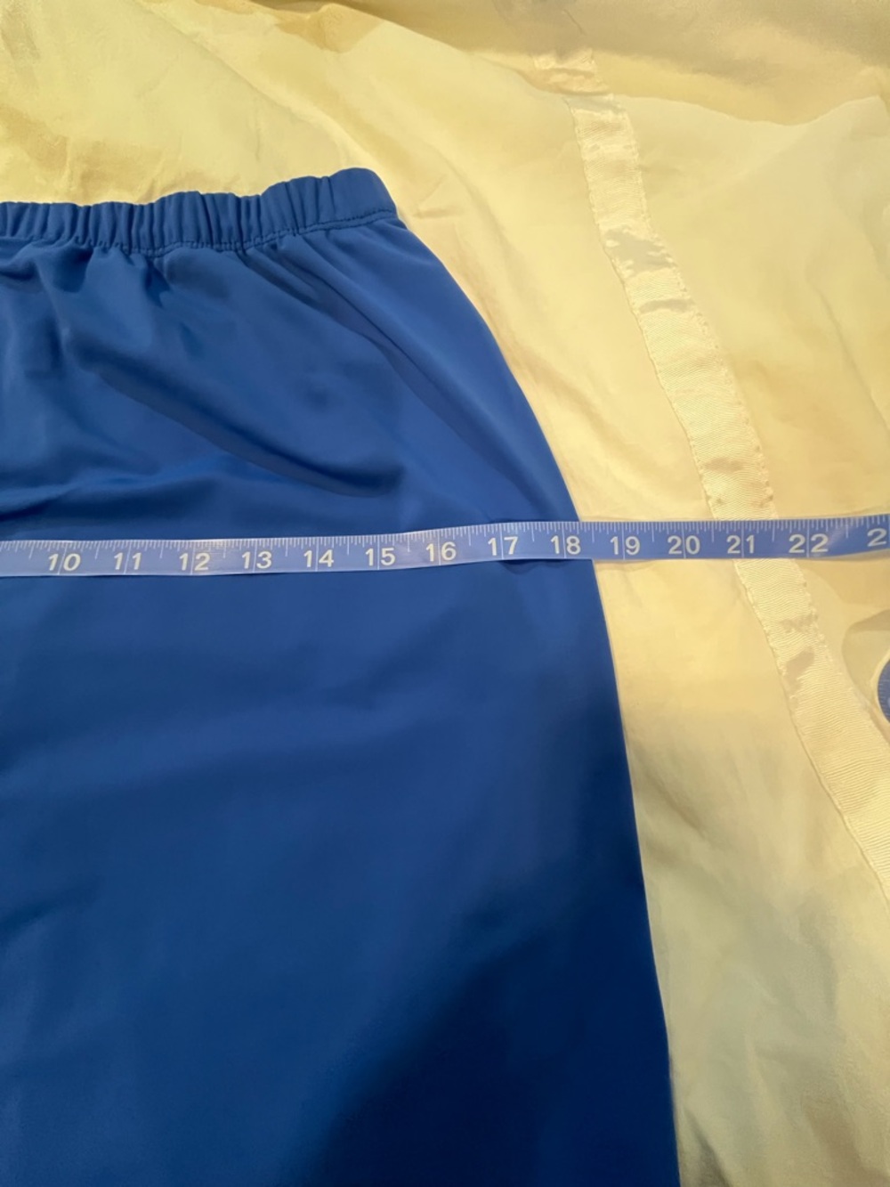 The Klassy Girl Athletic Royal Blue Skirt; Size Medium - Picture 12 of 16